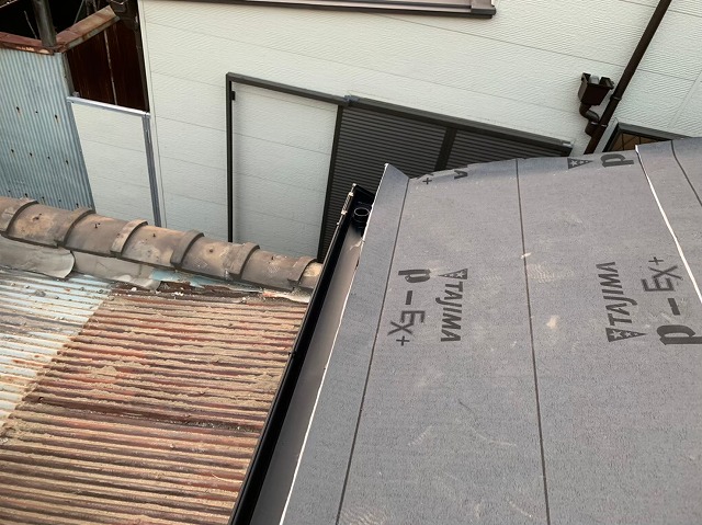 軒先から設置防水紙